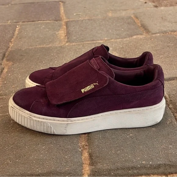 Purple Plum Colored Suede Velcro Pumas Women’s size 9 - Picture 3 of 14